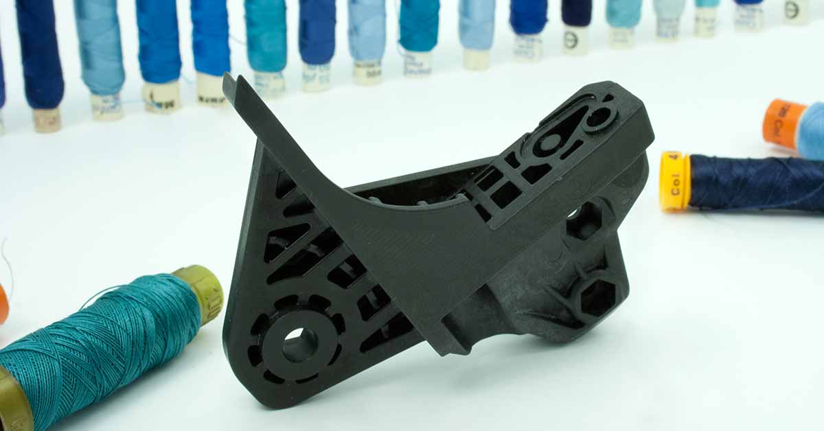 Compound LARAMID K/40 NAT di LATI, poliammide rinforzata con fibra di vetro per applicazioni tecniche ad alta resistenza meccanica e termica