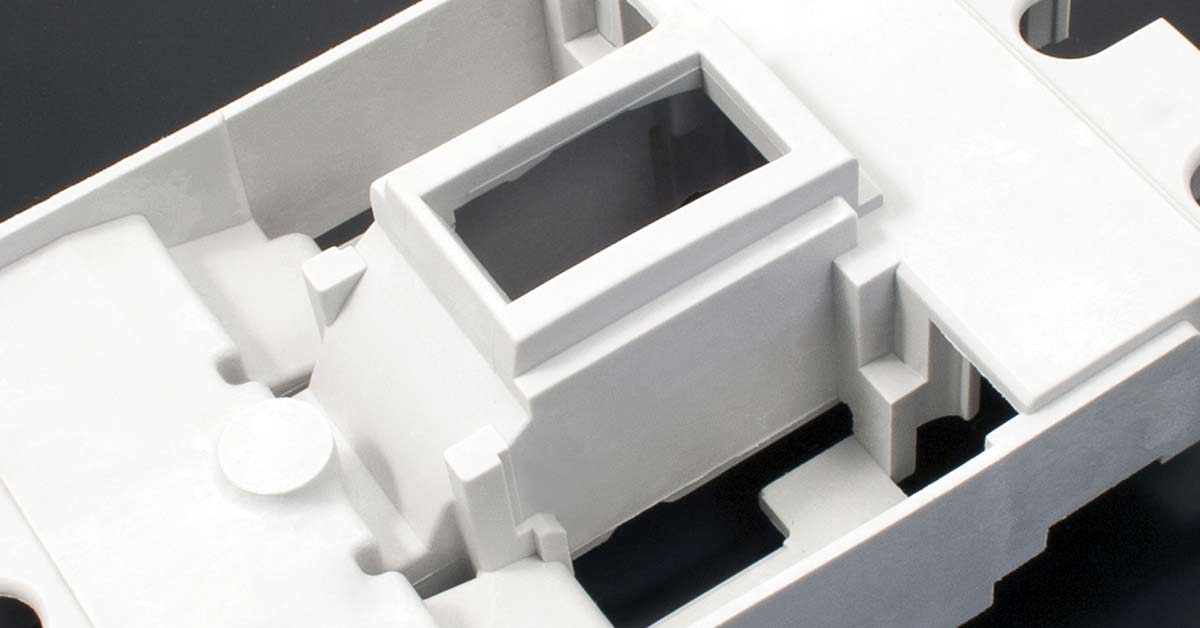 Comparison between thermoplastic and thermoset materials developed by LATI for high-performance industrial applications