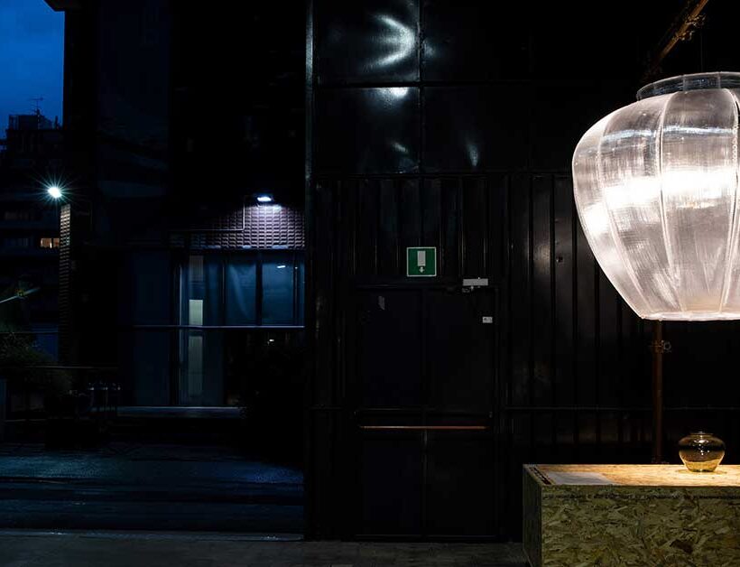 Lampada Wilhelm realizzata con il compound sostenibile LATIECO 87 MR AM di LATI, che unisce estetica, resistenza e materiali riciclati